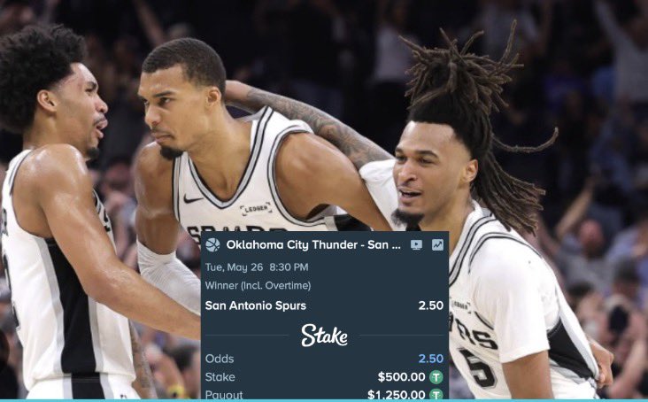xKickGuy's tweet photo. Spurs clutching this one Tn! https://t.co/HfOXhsmyND