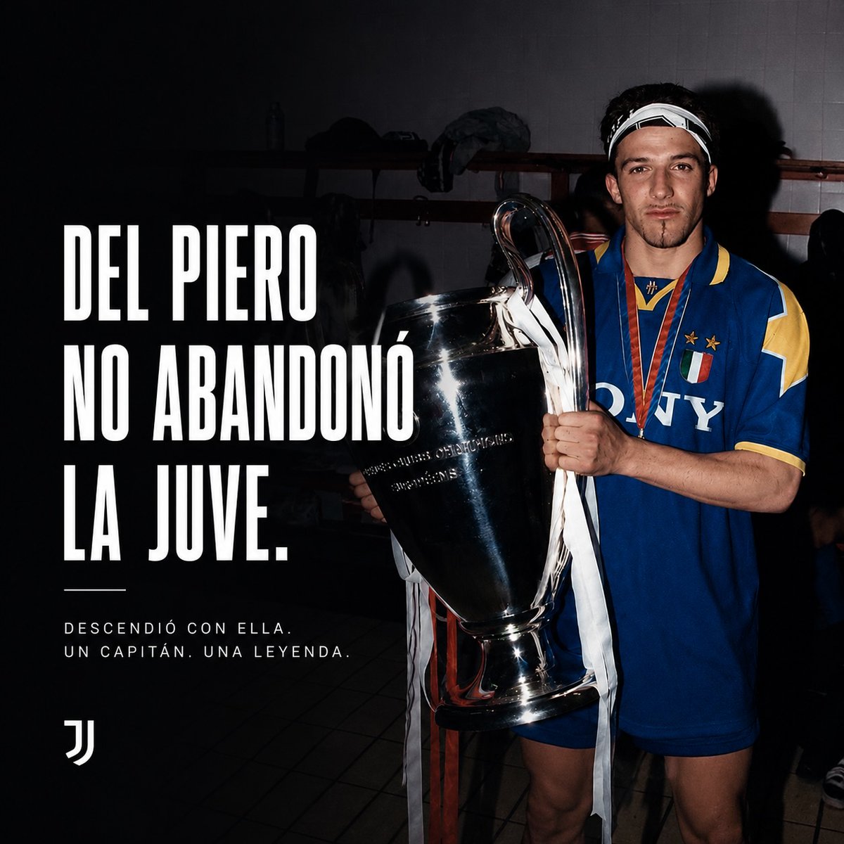 andresidaho77's tweet photo. Desde el año 2000, Sir Alex Ferguson llevaba años intentando fichar a Alessandro Del Piero para el Manchester United.

 El técnico escocés estaba enamorado de su talento y soñaba con verlo en Old Trafford vestido de rojo.

Pero el momento más recordado llegó en 2006, tras el Calciopoli. La Juventus descendía a Serie B, el club estaba golpeado y Ferguson creyó que, esta vez sí, podría convencerlo.
Entonces le dijo:

“Alex… ¿ahora sí vienes?”

Y Del Piero respondió con una frase que definió su legado para siempre.

“Mister, ya tuvimos esta conversación hace años. La Juventus cayó a la B… y ahora me necesitan más que nunca.”

En ese instante, Ferguson comprendió que nunca podría tener a Del Piero. En el libro de Manchester United, Del Piero fue el jugador que más quiso Sir Alex. Pero, nunca pudo tenerlo. 

Porque algunos jugadores pasan a la historia por los títulos. Pero otros se convierten en eternos por su lealtad. Y Alessandro Del Piero fue ambas cosas.