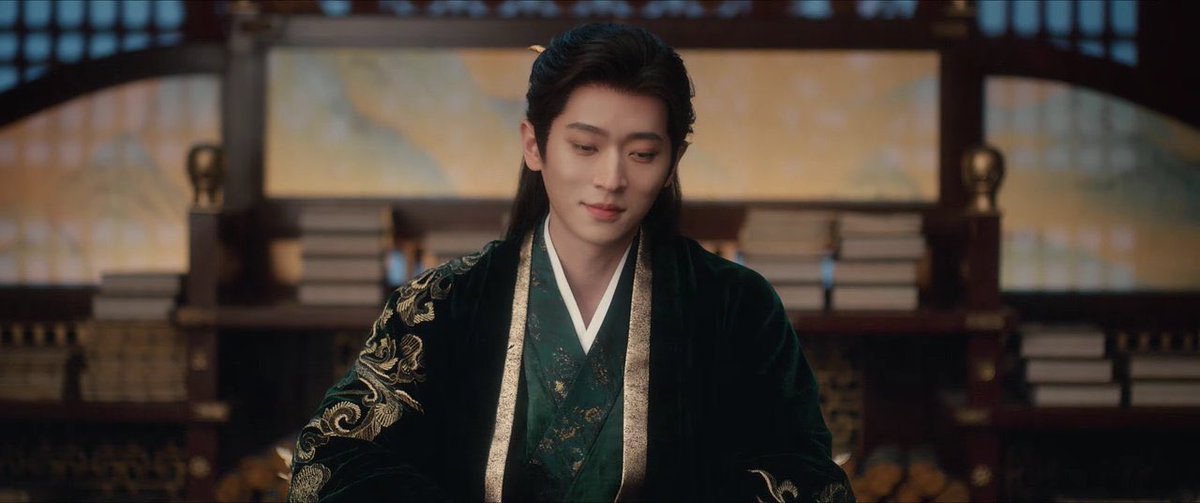 untamedyouths's tweet photo. i can’t believe he’s actually leaving hengdian after ages… https://t.co/cnPzRjnVVt