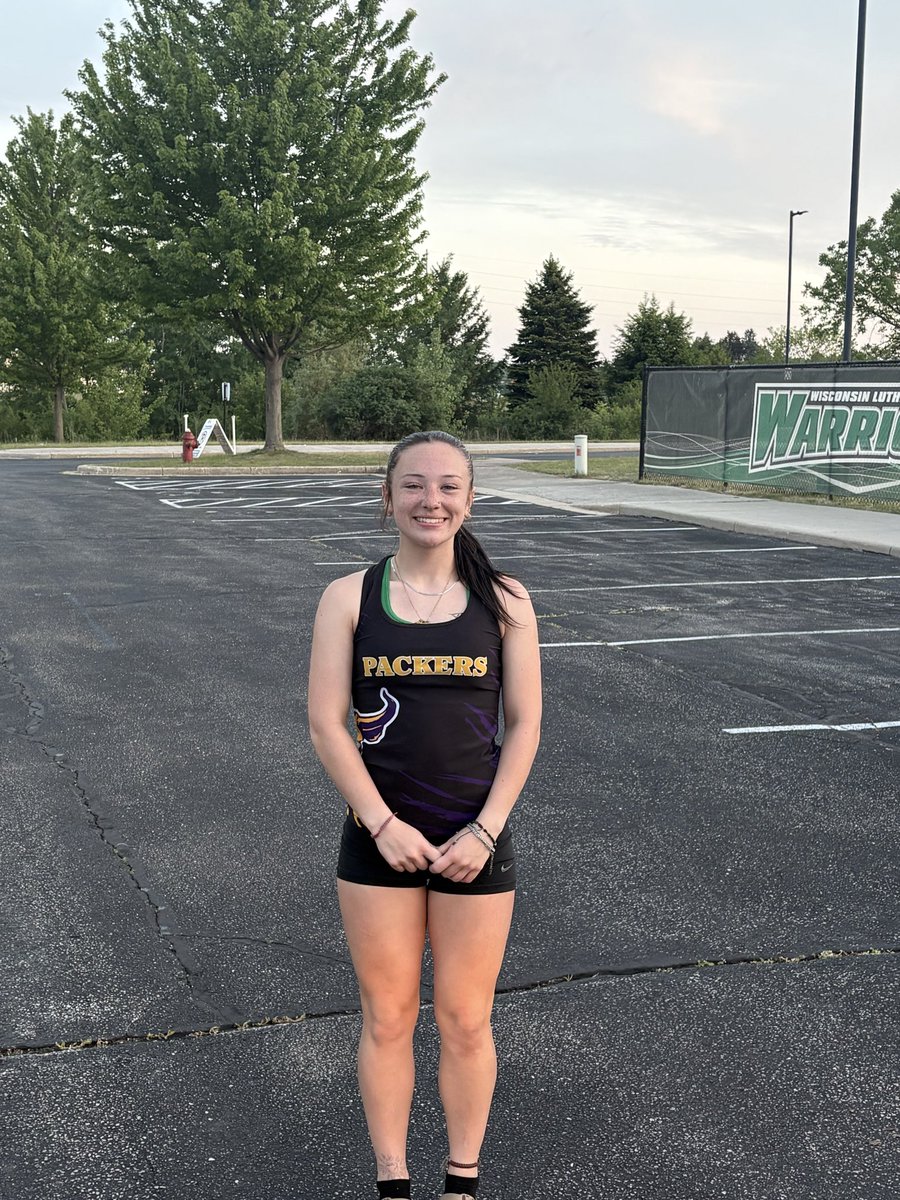 COACHESIAK's tweet photo. Regional Champ! 
Congrats to Noel for being regional champion in the 200m! (While also qualifying for sectionals in the 100m and Long Jump) https://t.co/wSDb8J5VtV