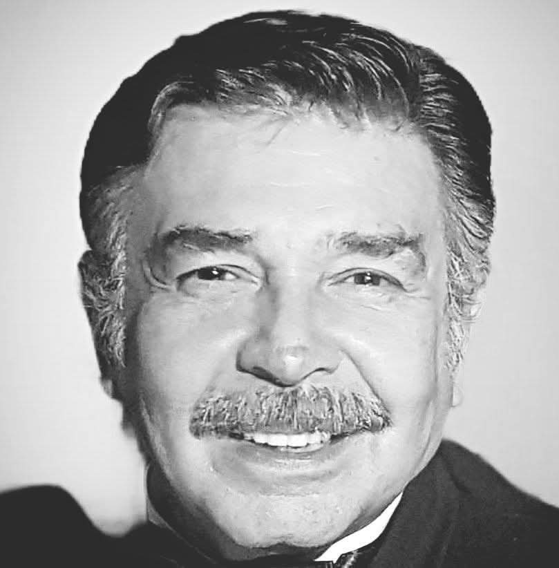 Rey__Brujo's tweet photo. #ULTIMAHORA Fallece Jorge Ortíz de Pinedo, actor de comedia inmamable, creador de los programas de comedia más de la verga que han existido. #QEPD https://t.co/NZ5bq5eAyW