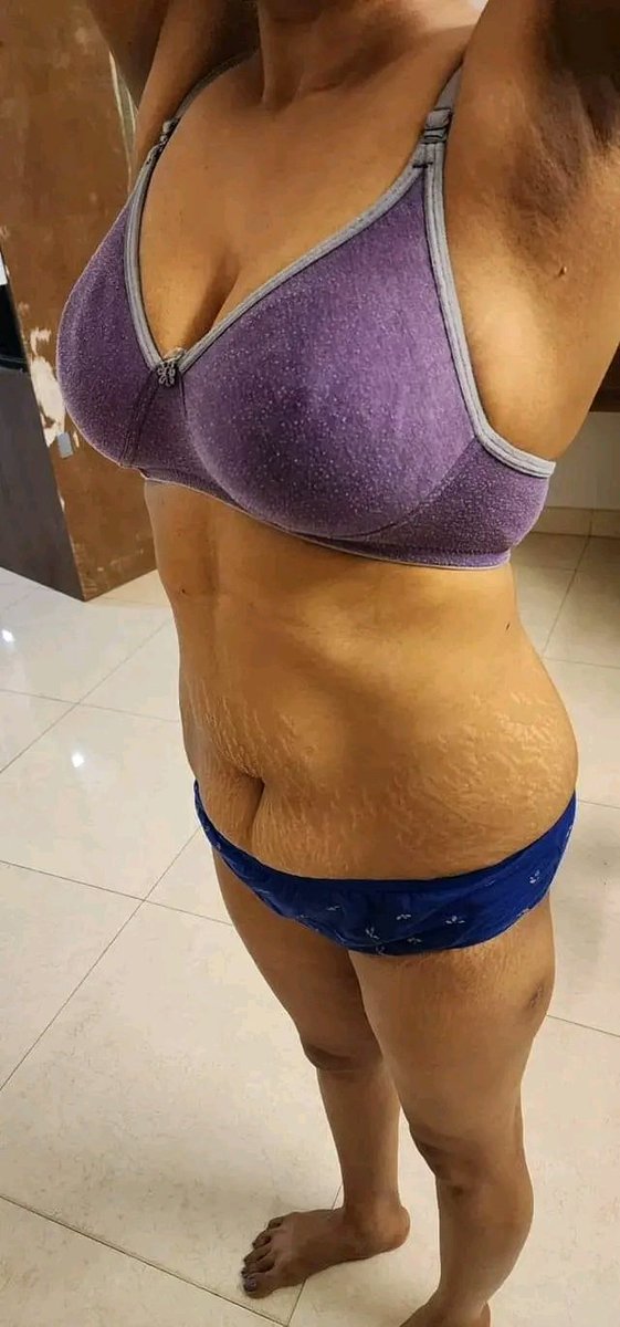 Vettipaiyan9's tweet photo. ருசிப்பதற்காகவே
படைக்கப்பட்டவள் தான்
பெண் 😋 https://t.co/BcVML33yI2