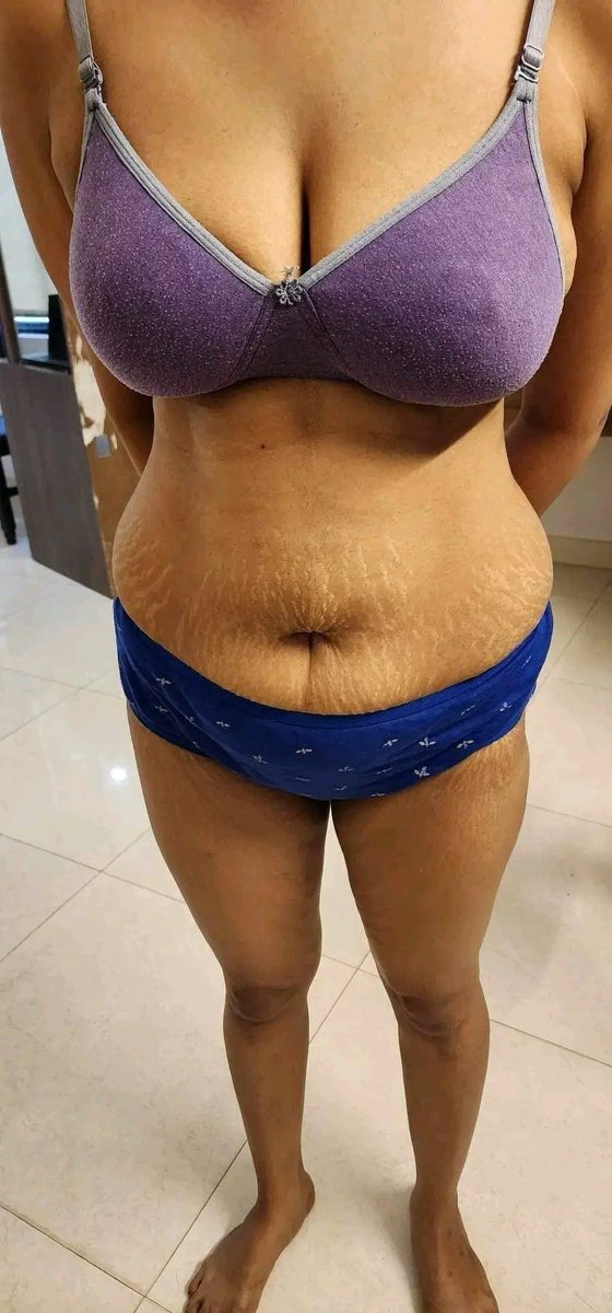 Vettipaiyan9's tweet photo. ருசிப்பதற்காகவே
படைக்கப்பட்டவள் தான்
பெண் 😋 https://t.co/BcVML33yI2