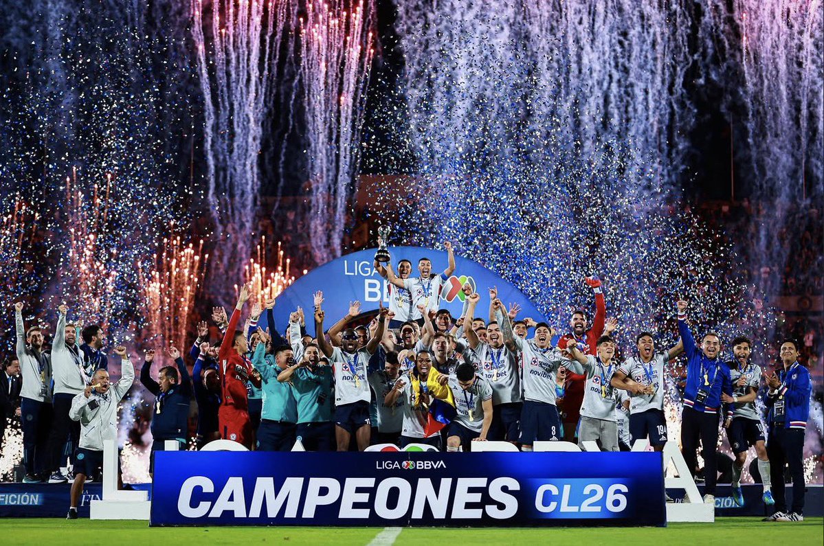 𝐃𝐢𝐞𝐠𝐨 CAMPEÓN tweet media