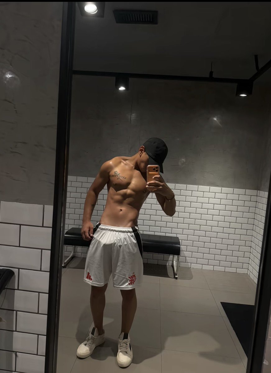 Lacostaado's tweet photo. Vem ver oq eu fiz na academia, só hoje por $19,99

https://t.co/EHmWiOce0d https://t.co/Zsc7JmCwmi