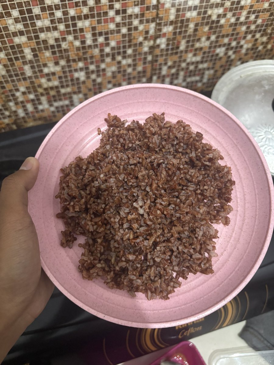 matrixadjacency's tweet photo. dagingku jam segini uda mateng😭
daging lada hitam with nasi merah https://t.co/4GHXZcNqG9
