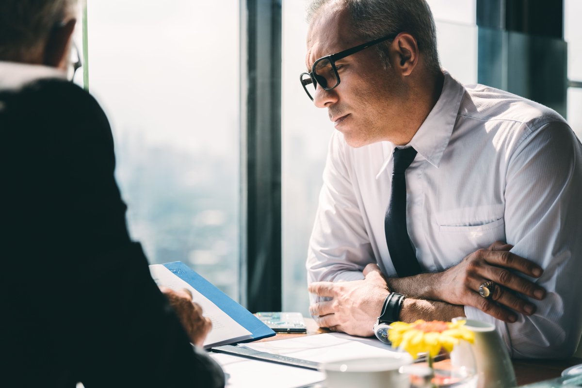 OnHandel's tweet photo. Legal issues can feel overwhelming. Find the right representation through our expert attorney directory, backed by years of industry experience. Get the qualified guidance you need today. How do you find legal counsel? Let us know below! ⚖️ #handelonthelaw #billhandel https://t.co/O2rG8mZmwg