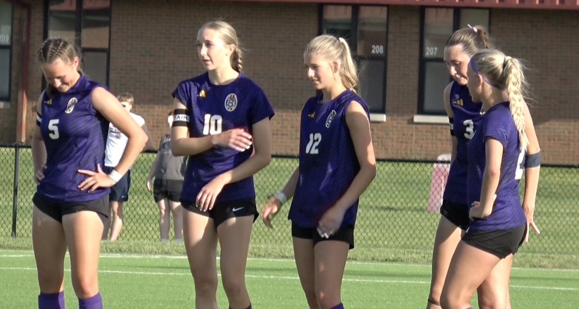 Channel1450com's tweet photo. Stark’s Save Sends Williamsville Into Sectional Championship  https://t.co/vbhWTivlO3 https://t.co/0cEjIqfwzi