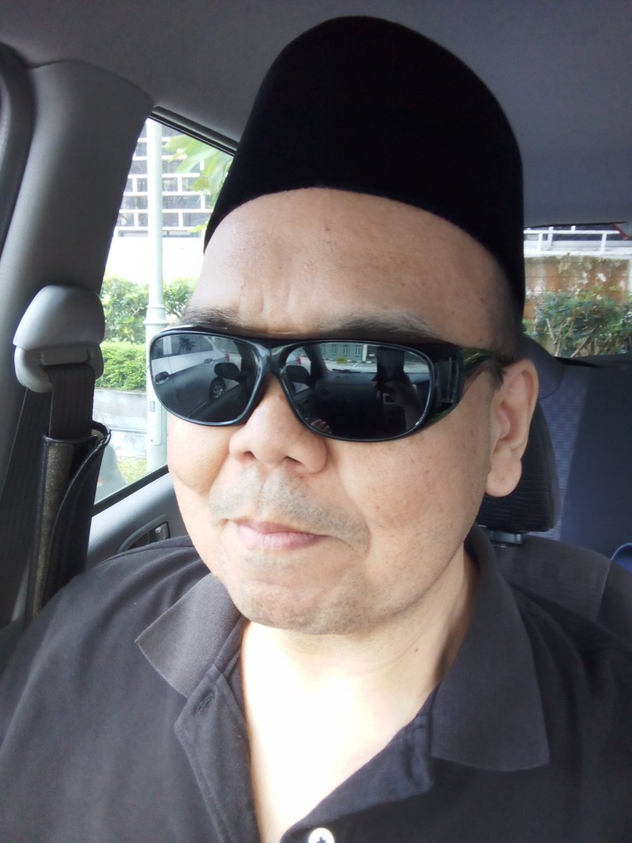 Shadowed_Grace's tweet photo. Have a blessed Eid Adha Mubarak to everyone! (Including flaky ex-band members and other poseur musicians whom I had the unpleasant opportunity to get to know with over the decades, heheh) 🤘😈 https://t.co/fgIuku5h5s
