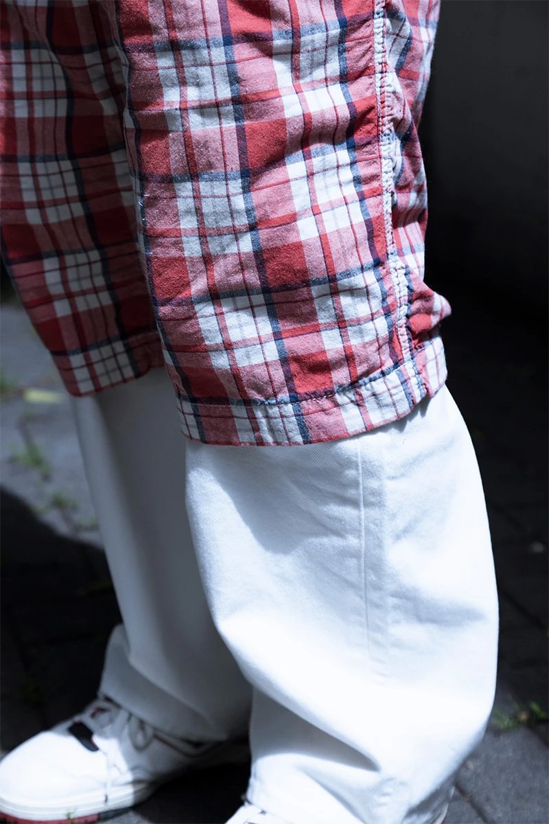 fashionjp's tweet photo. 【BUNKA DAILY SNAP】

#文化服装学院 ファッション工科基礎科 / しょうさん

チェック柄×チェック柄を着こなし！スタイリングをチェック🔻
https://t.co/BcmpW2KGfd

@bunka_fc https://t.co/8VNrIdOv0i