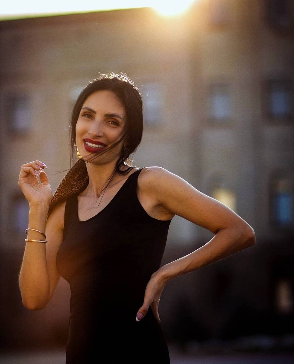 SinglesUkraine's tweet photo. Hello! 👋 I'm Anna, a kind and purposeful Ukrainian woman seeking a sincere and positive man for a genuine connection. If that's you, let's share life and build something real together. 👩‍❤️‍👨

Message me today! https://t.co/UD7df51dbb https://t.co/0f1TQ1ggaQ