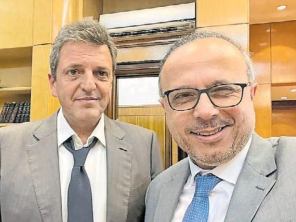 JonathTolisano's tweet photo. Habló la mesa política de Alberto y Massa🤡 https://t.co/pDZlpv0i2X
