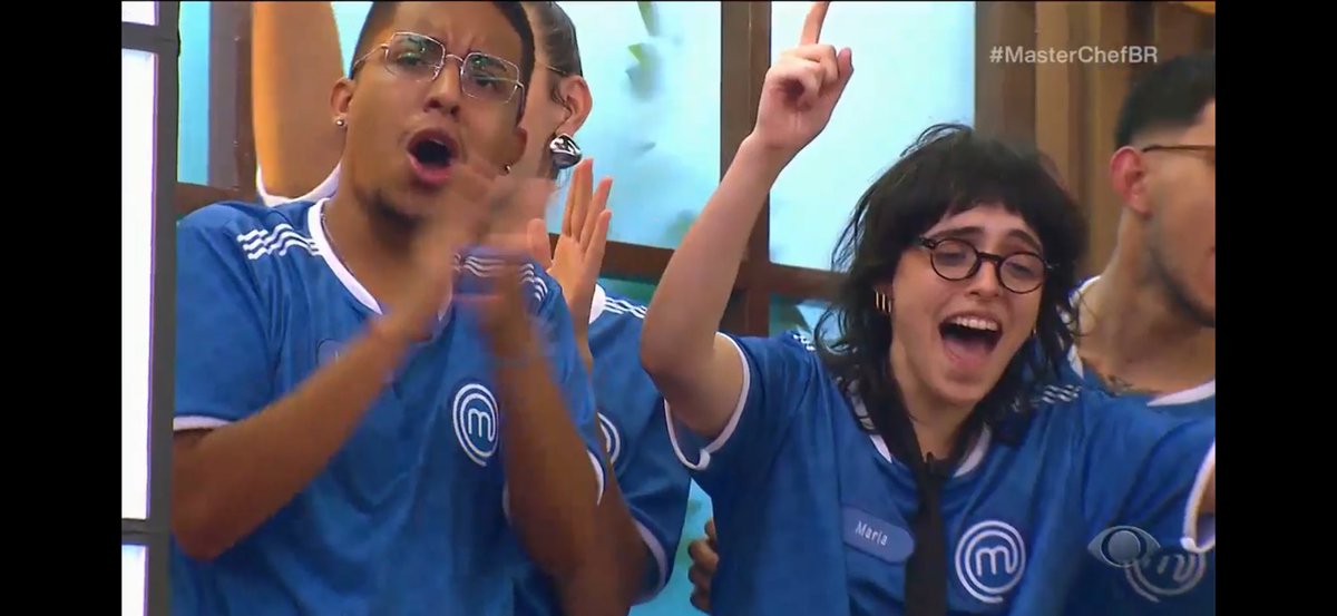 mc13_patric's tweet photo. TAMO EM TERCEIRO, FAMÍLIA!!! BORA QUE BORAAAA!!! #TeamPatric #MasterChef13 https://t.co/jpuizB2v9K