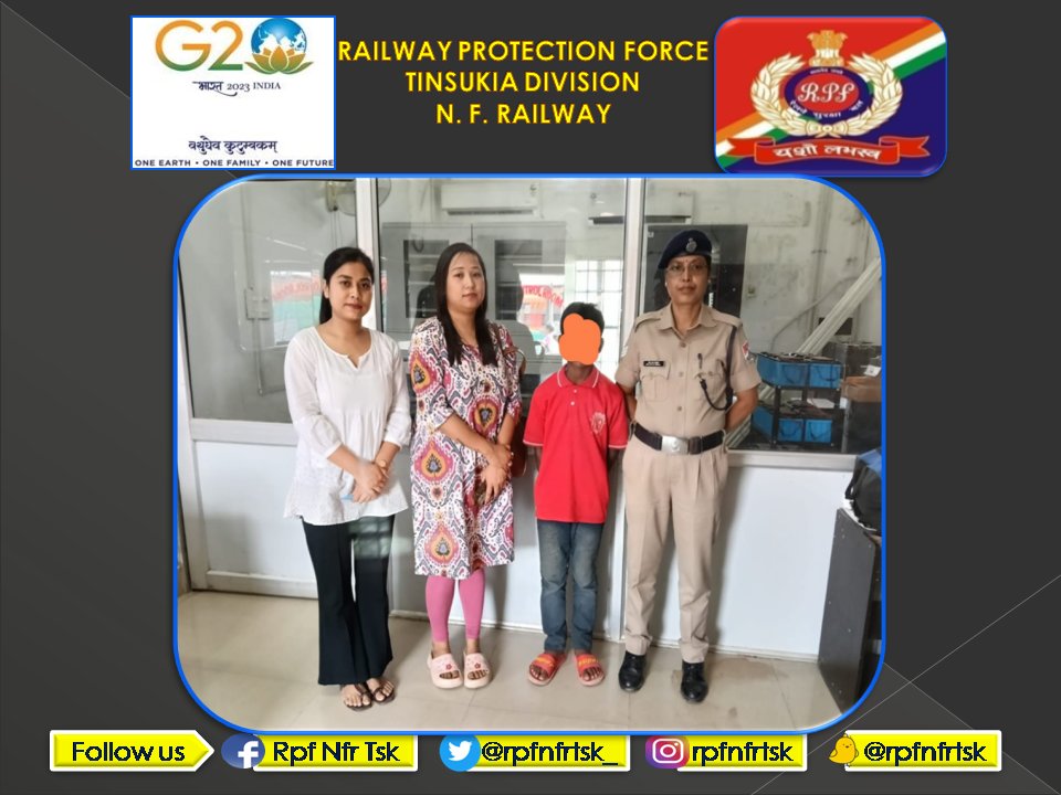 rpfnfrtsk_'s tweet photo. 0n 26.05.26, during routine checking by Meri Saheli Team of RPF/DBRG rescued one minor boy who was roaming at DBRG station without Guardian. Further, said boy handed over to Chile Help Line, Dibrugarh after observing all formalities.
@rpfnfr1
@drm_tsk
#OperationNanheFariste https://t.co/iTWcrvi1Jf