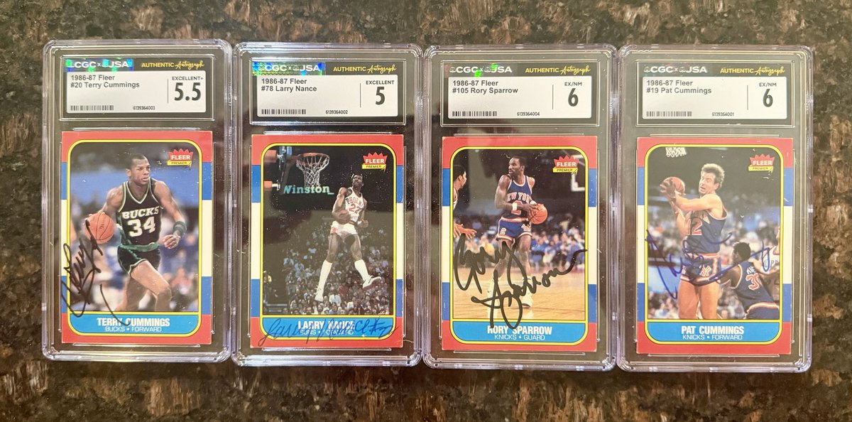 jasondball76's tweet photo. Finally got the 1986-87 Fleer Pat Cummings auto graded from @CGCCards and JSA!  First time using them and loving the way the slabs looks.  @CardPurchaser https://t.co/hBH17ivToT