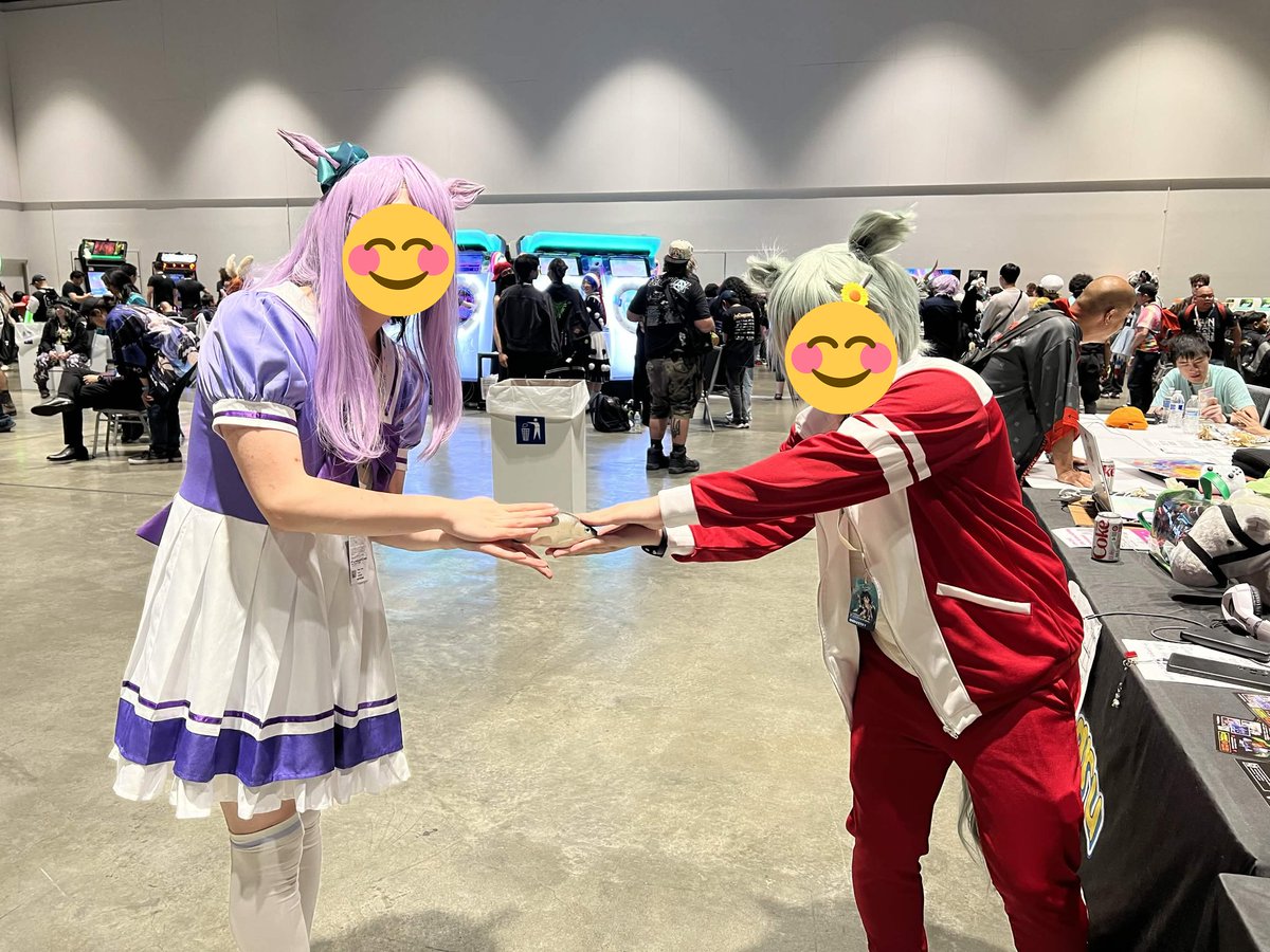 _azusaP's tweet photo. fanime haul  : )
the pack and stickers were free https://t.co/SfY0o9vMNV