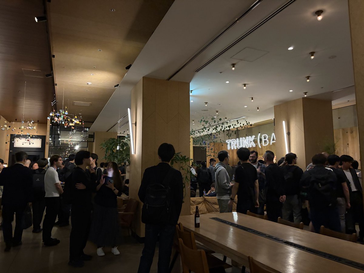 ShidoIto's tweet photo. Palantirのイベントに行ってきました︎︎👍🏻︎︎
#Palantir #Palantirtokyo https://t.co/HutoRUxdLy