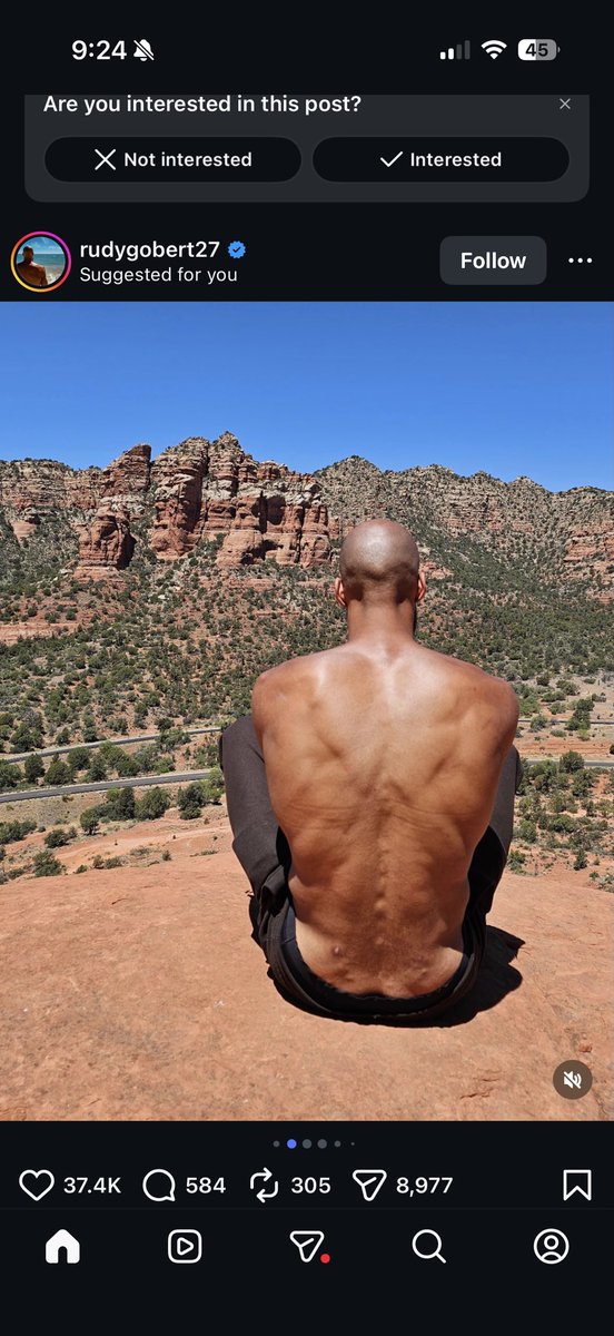 SentinelPrime67's tweet photo. Did this trash ass bum really post plumbers crack on social media 😭😭😭 https://t.co/qznd4gZNGD