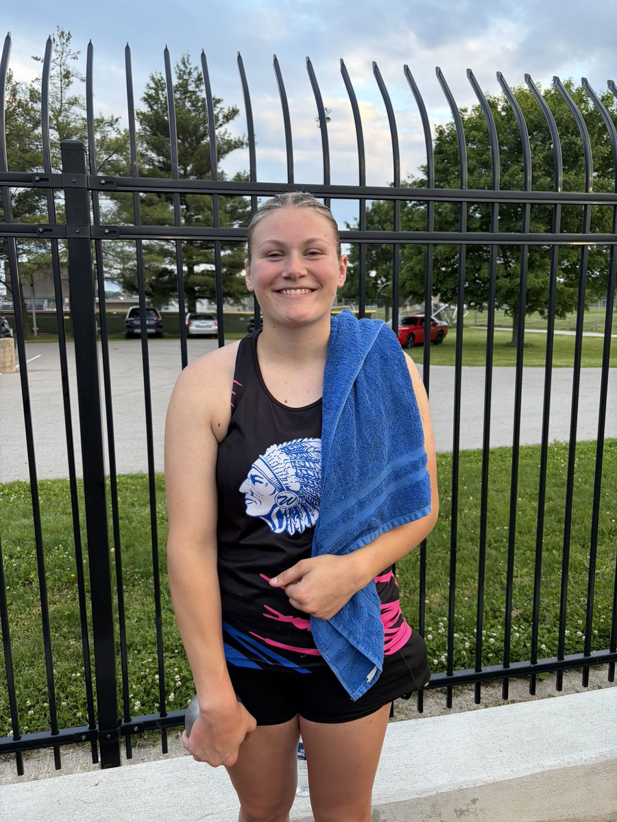 WaldronTrack's tweet photo. Maleah Williams places 2nd in discus with a 144’7” and 4th in shot put with a 42’5”at tonight’s Ben Davis Regional!  Both marks were State standard marks which qualifies her for next week’s State Meet!  Her shot put of 42’5” is also a new school record!! Congrats Maleah!! https://t.co/H5aQfuZFU7