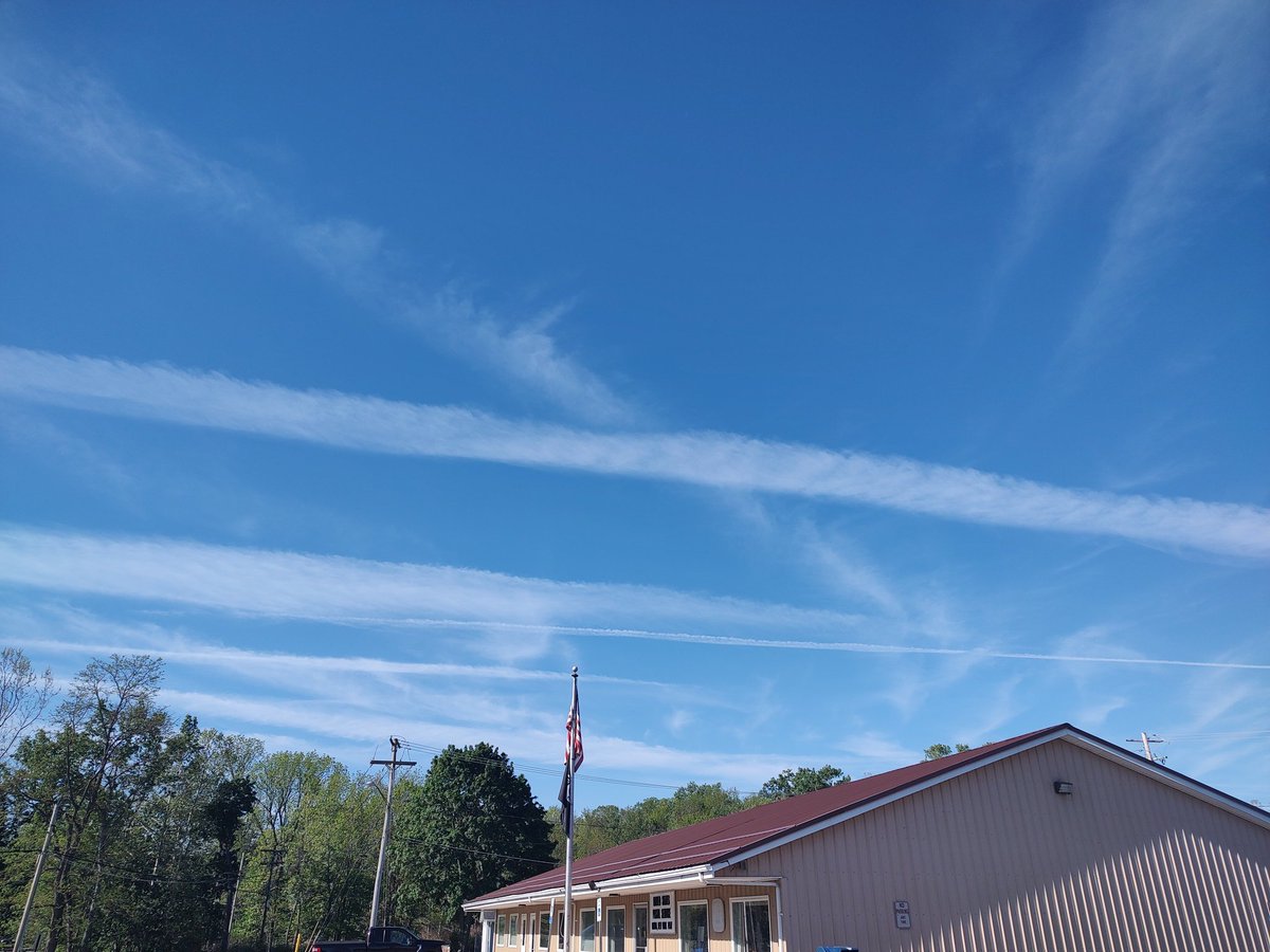 RoyAlabama63's tweet photo. Do you see what I see?
How much jet fuel was used for geo engineering in WNY today? https://t.co/pV8dcBIA0y