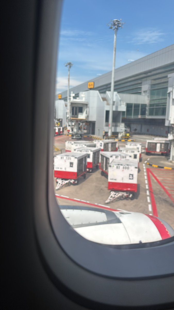 IndosgDelta's tweet photo. Another flight https://t.co/cBjEpONbfV