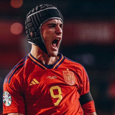 locosxelbarsa's tweet photo. #NuevaFotoDePerfil https://t.co/SBSfuh9gSV