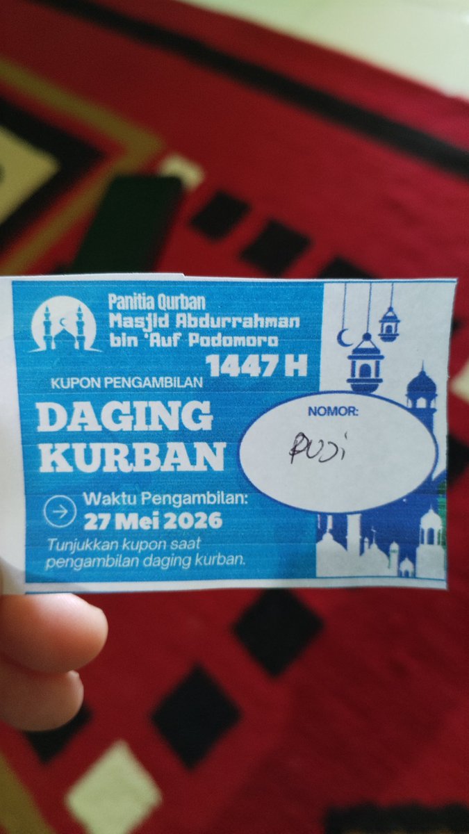 ranitiarabc's tweet photo. Days 147 / 365 - 2026

Taun ini berkah banget yak setelah 3 tahun berumah tangga. Kemarin dapet THR untuk yg pertama kali sekarang dapet daging qurban untuk yg pertama kali ahahahahhaha https://t.co/VW7qo63afk