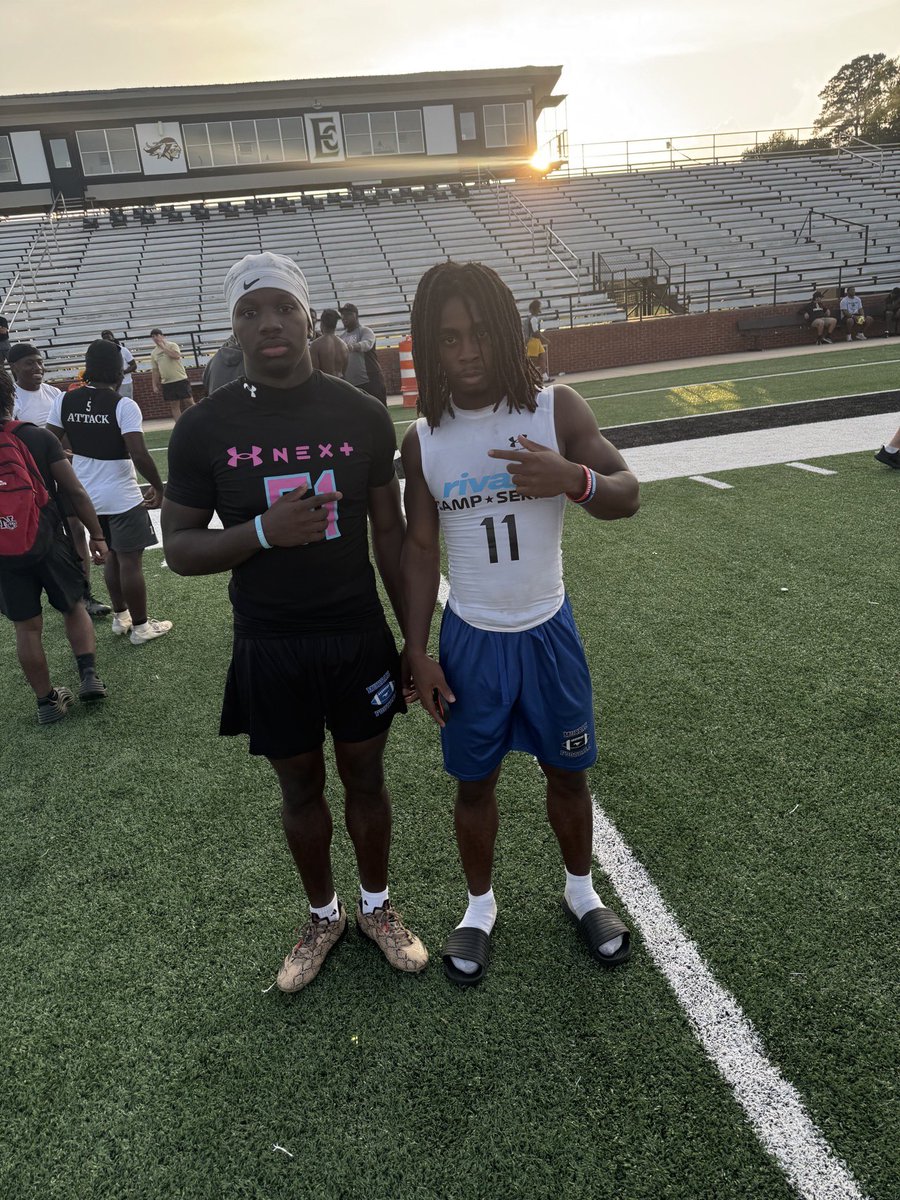 JoustonF's tweet photo. Had a great time competing at @eccc_football camp thanks for inviting me @Coach_Webster2 @Coach_Luther @coach_HarrisT @CoachGibson5 @Jwarfield35 https://t.co/VipAkSuKKU