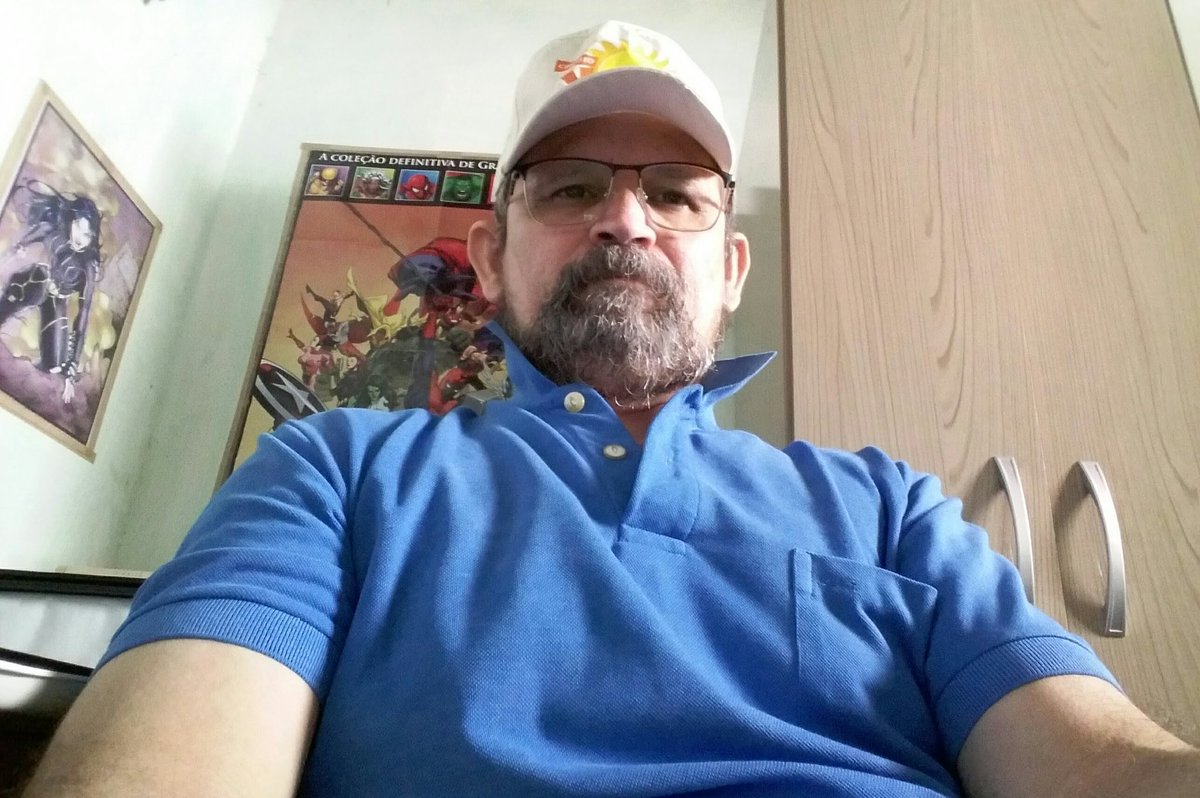 ALECJSANDRO1's tweet photo. At home https://t.co/ZxZtNOkp4T