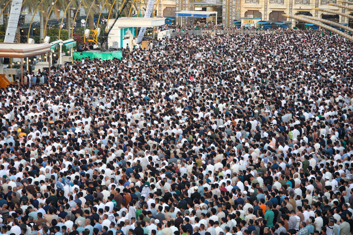 imamhussainorg's tweet photo. صلاة عيد الاضحى المبارك بين الحرمين الشريفين

#الامام_الحسين 
#عيد_مبارك 
#العتبة_الحسينية_المقدسة https://t.co/7kP8plwtjH