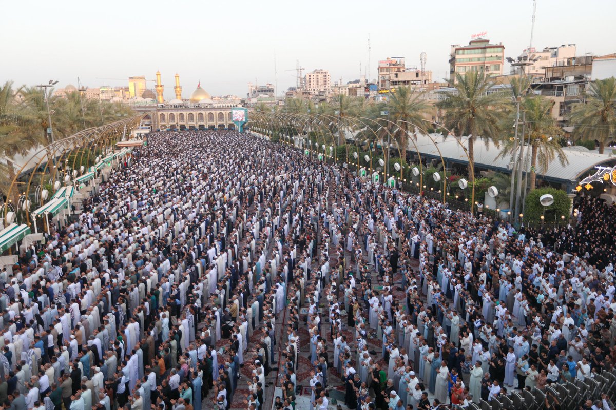 imamhussainorg's tweet photo. صلاة عيد الاضحى المبارك بين الحرمين الشريفين

#الامام_الحسين 
#عيد_مبارك 
#العتبة_الحسينية_المقدسة https://t.co/7kP8plwtjH