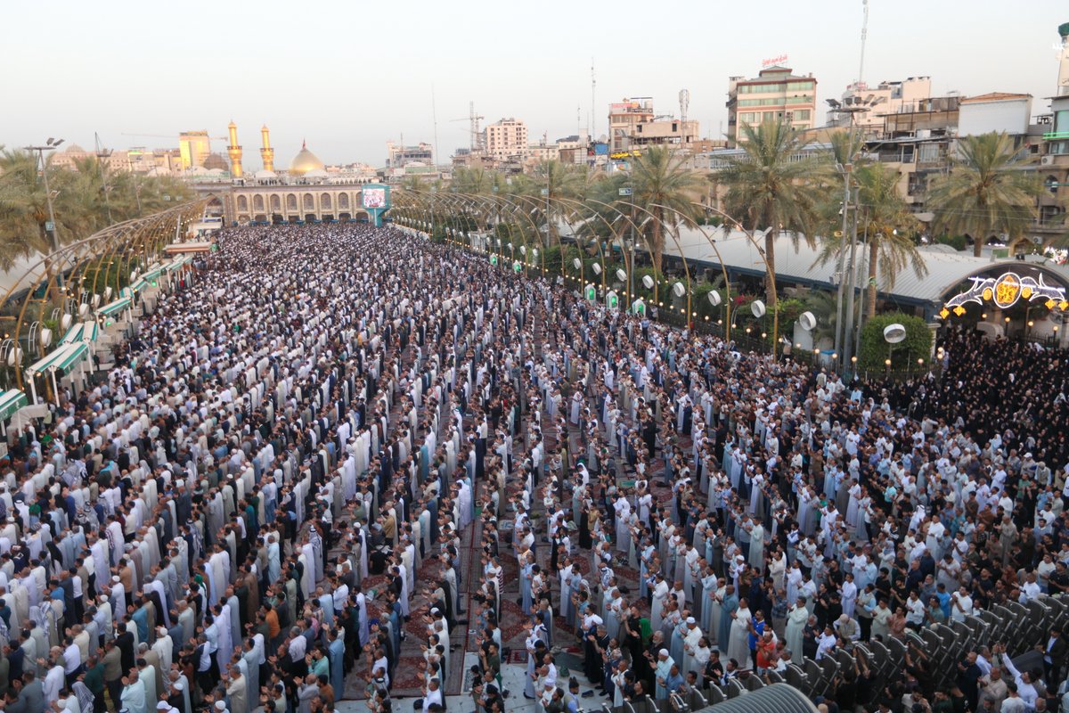 imamhussainorg's tweet photo. صلاة عيد الاضحى المبارك بين الحرمين الشريفين

#الامام_الحسين 
#عيد_مبارك 
#العتبة_الحسينية_المقدسة https://t.co/7kP8plwtjH