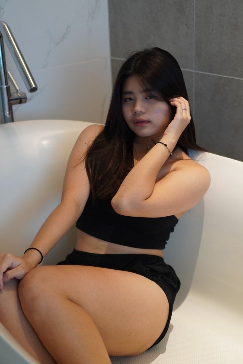 RosalieTer56401's tweet photo. Keisya irisha exclusive blunder🔥 https://t.co/GOR6uXF8KV
