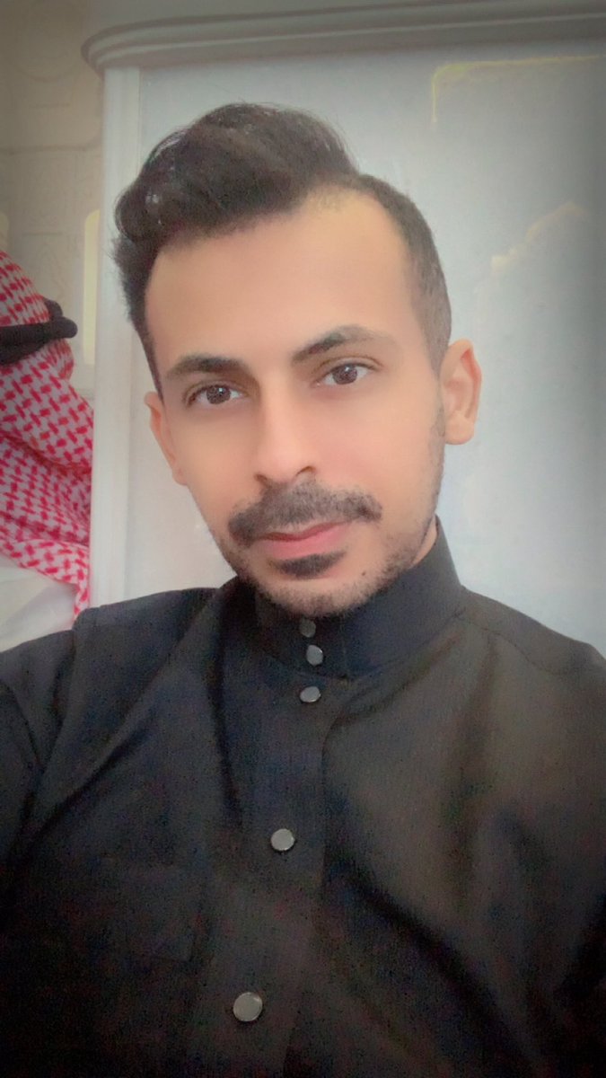 saeed_bardwan's tweet photo. عيدٌ يحمل معه معاني العطاء، والمحبة، والامتنان لكل اللحظات والأشخاص الذين يصنعون الفرق في حياتنا.
كل عام وأنتم بخير،
وأعاده الله عليكم وعلى من تحبون بالصحة، والنجاح، والبركات التي لا تنتهي. 🌙✨

 #عيد_الاضحي_المبارك https://t.co/G1PYWdYBbT