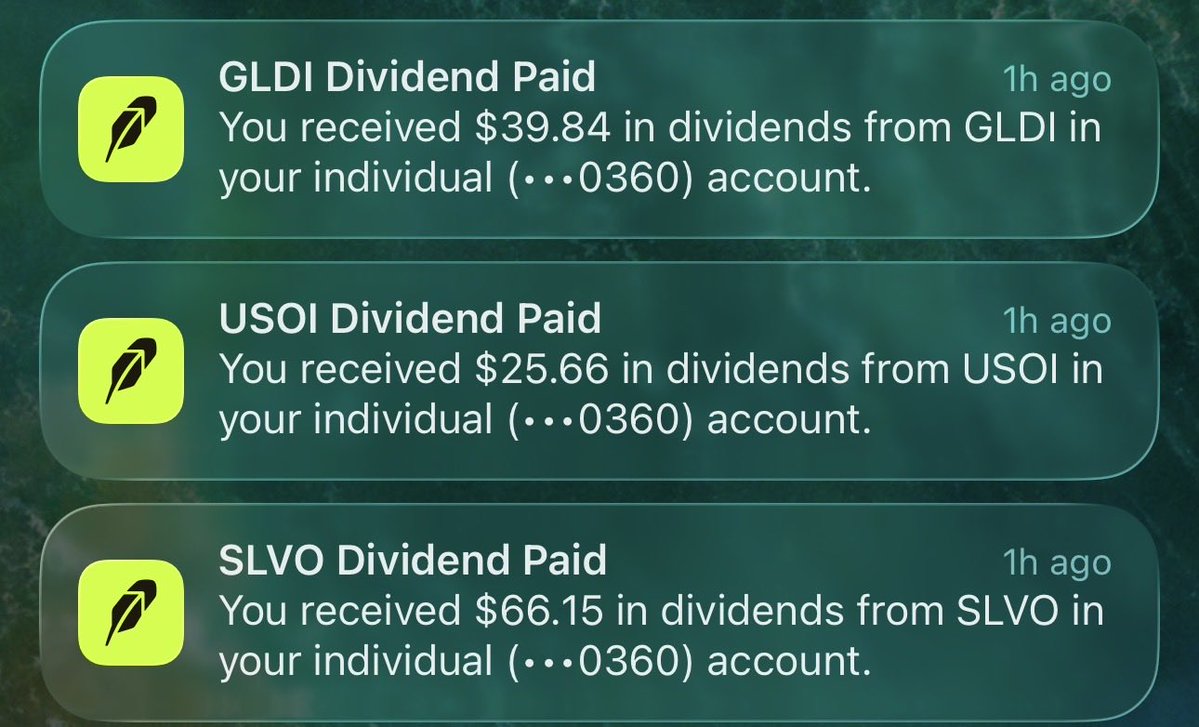 SmartMoneyAd's tweet photo. Three more dividends hit today:

Total income: $131.65
Stacking cash flow one payout at a time.

#DividendIncome #CoveredCalls #PassiveIncome #CashFlow #Investing #PortfolioIncome #WealthBuilding https://t.co/nWigM2yZgj
