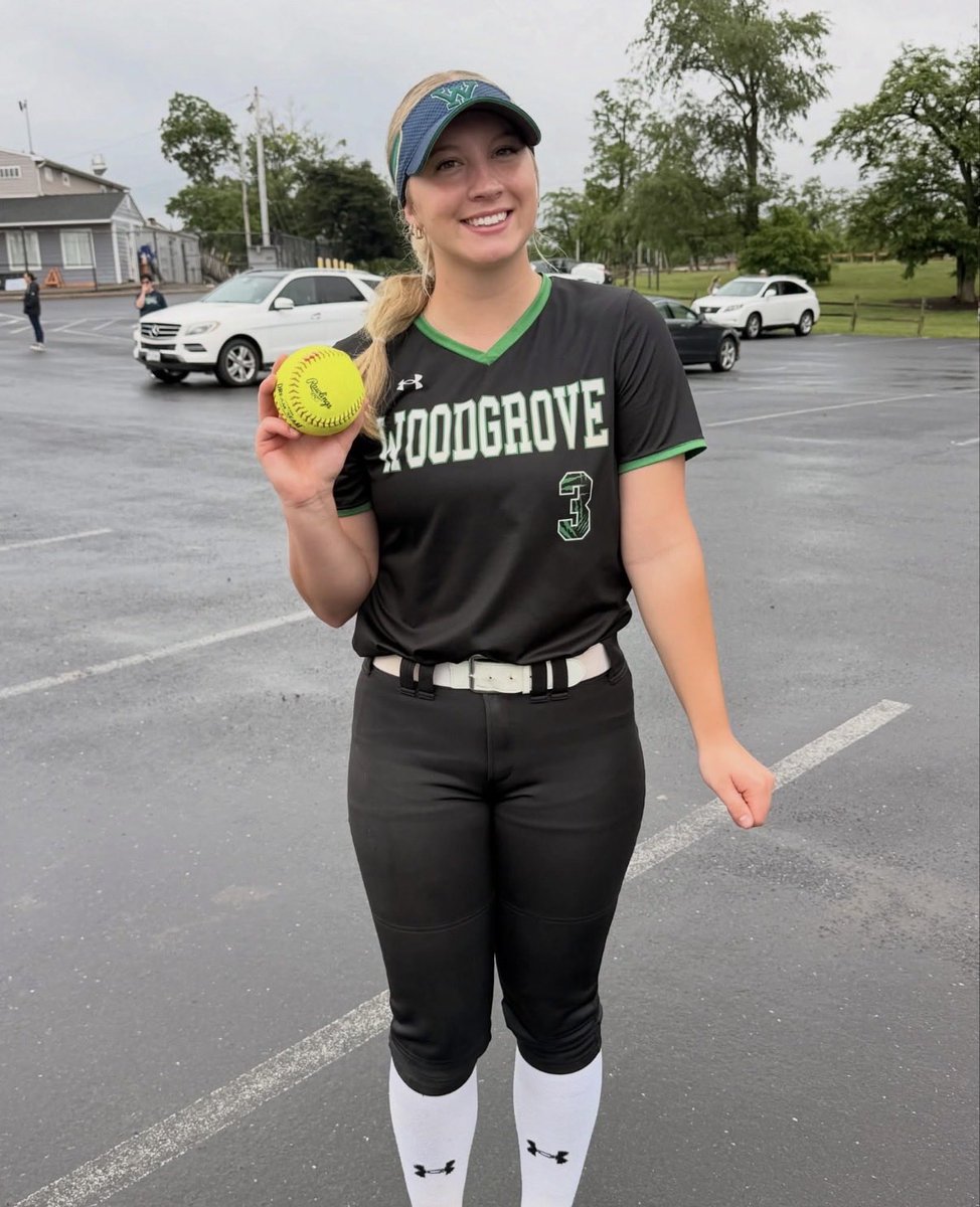 WoodgroveSB2026's tweet photo. Woodgrove Wins Big!
WG 12, Broad Run 0

@VirginiaDowell2 5 IP, 1H, 0 ER, 1BB, 10Ks

@EllaRobles21 1-2, 2 RBI Sgl
@taylor_harper22 1-2, 4 RBI Grand Slam
@Carly_E_Franzen 1-2, 1 RBI Sgl
@EvelynB2026 1-2, 1 RBI Dbl
@NiaMonnet  1-3, 2 RBI Sgl
@ChloeSparks2029 1-3, 1 RBI Tpl https://t.co/1jr3pUm0Ke