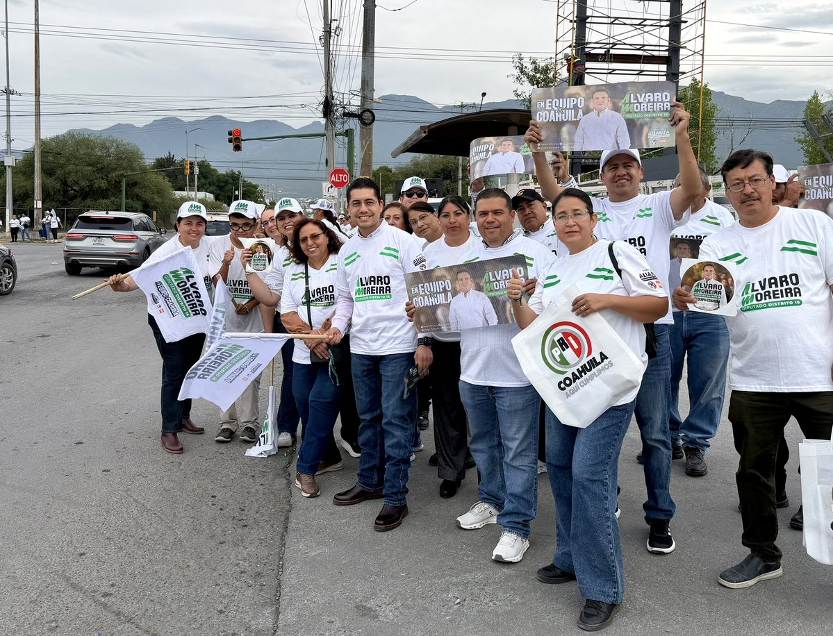 julio_long11's tweet photo. En #Saltillo seguimos con todo el ánimo apoyando a nuestro amigo Álvaro Moreira candidato a Diputado Local del Distrito 16 por la #AlianzaCiudadana #PorLaSeguridad 

📍Crucero prolongación urdiñola 

VOTA #PRI este 7 de junio 🟢⚪️🔴 https://t.co/I6Un7aQmpP