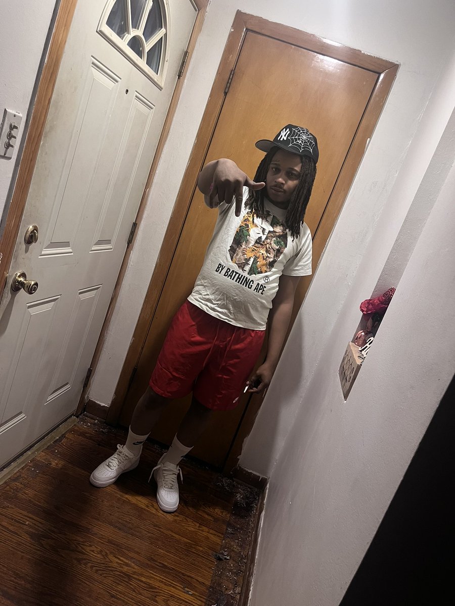 lilbee1228's tweet photo. 🩸🤞🏾 https://t.co/VnELAuaKQh