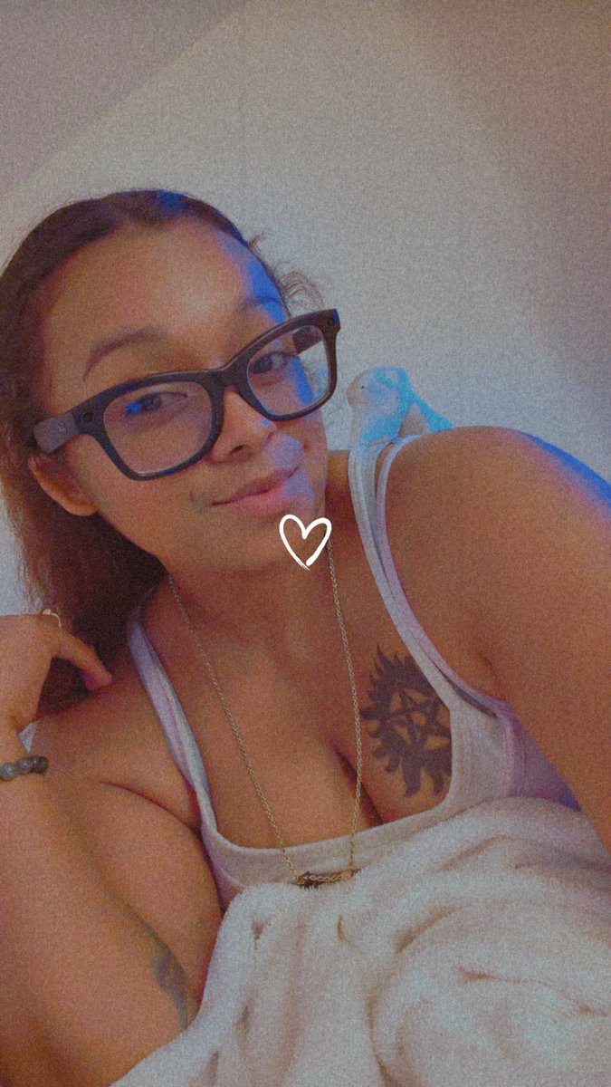 xcecexo's tweet photo. DM’s open 🤍 https://t.co/phu0Nue73U