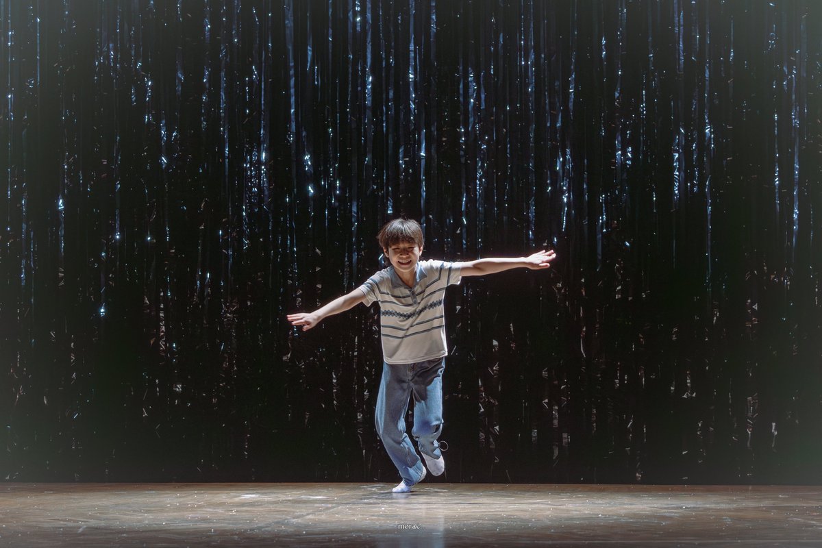 morae_pic's tweet photo. 260525 빌리 엘리어트 커튼콜            

빌리｜김우진 https://t.co/H8H2VY6Hm3