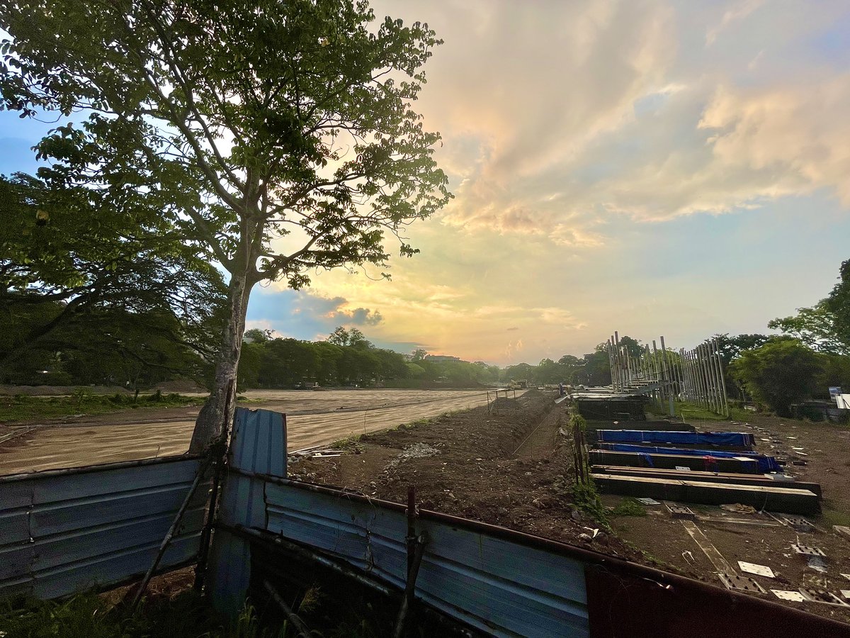 jerardeusebio's tweet photo. Just in case anyone needed to see the UPLB oval renovations. Yeah, there’s movement again. https://t.co/Hec0bbXB2E