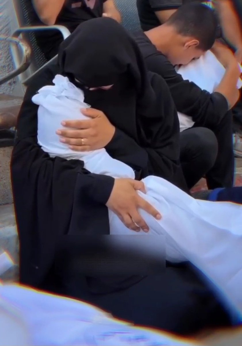 wae105's tweet photo. مَن يُرجع العيد البهيج الباسما؟!

اللهم فرجك

pfrWB4 https://t.co/pWF8VmpQAA