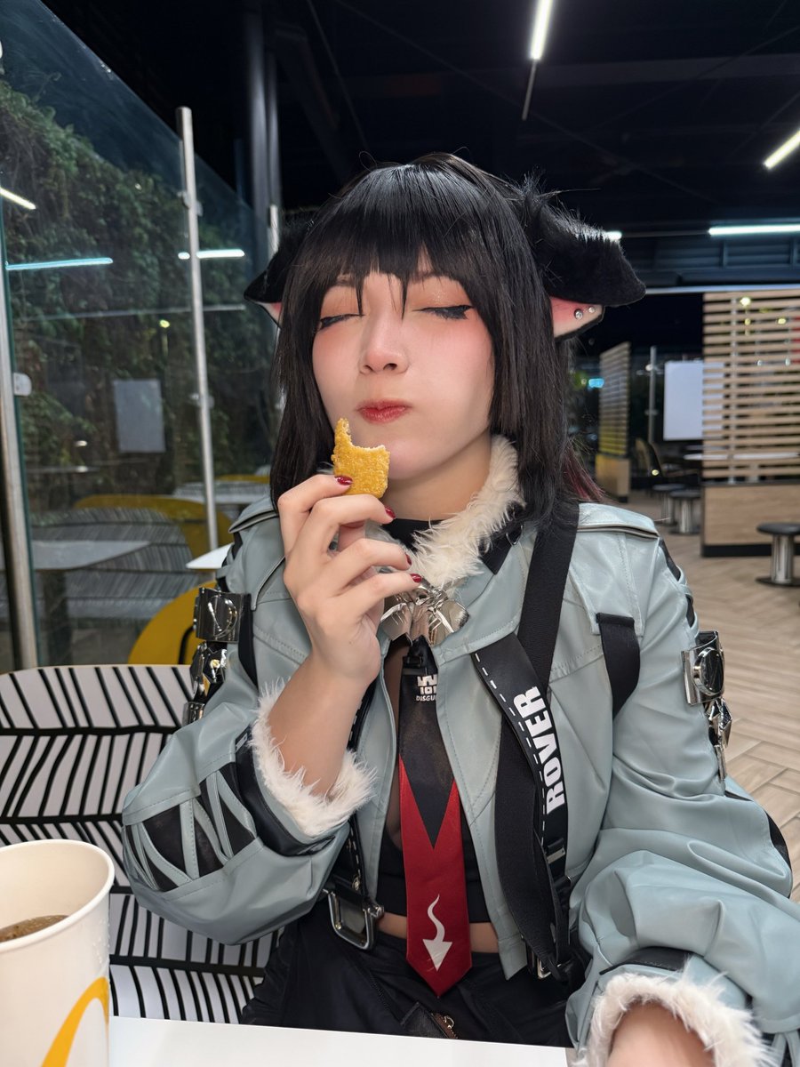 Hato Joestar💖 tweet media