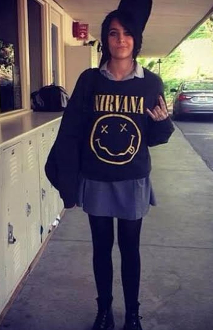 Nirvana Blew Boddah tweet media