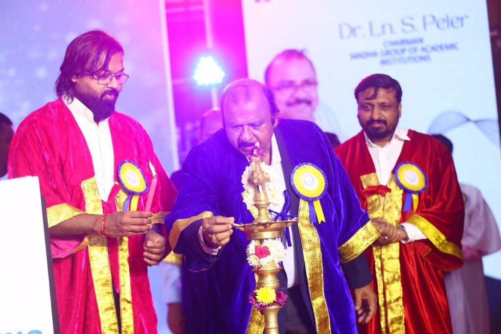madhaengcollege's tweet photo. 22nd Graduation Day β Madha Engineering College
Around 324 undergraduate and postgraduate students received their degrees.
#madhaengineeringcollege #graduationday #ProudGraduates #NewBeginnings #graduation #graduationcelebration https://t.co/LgVPy0dRI9