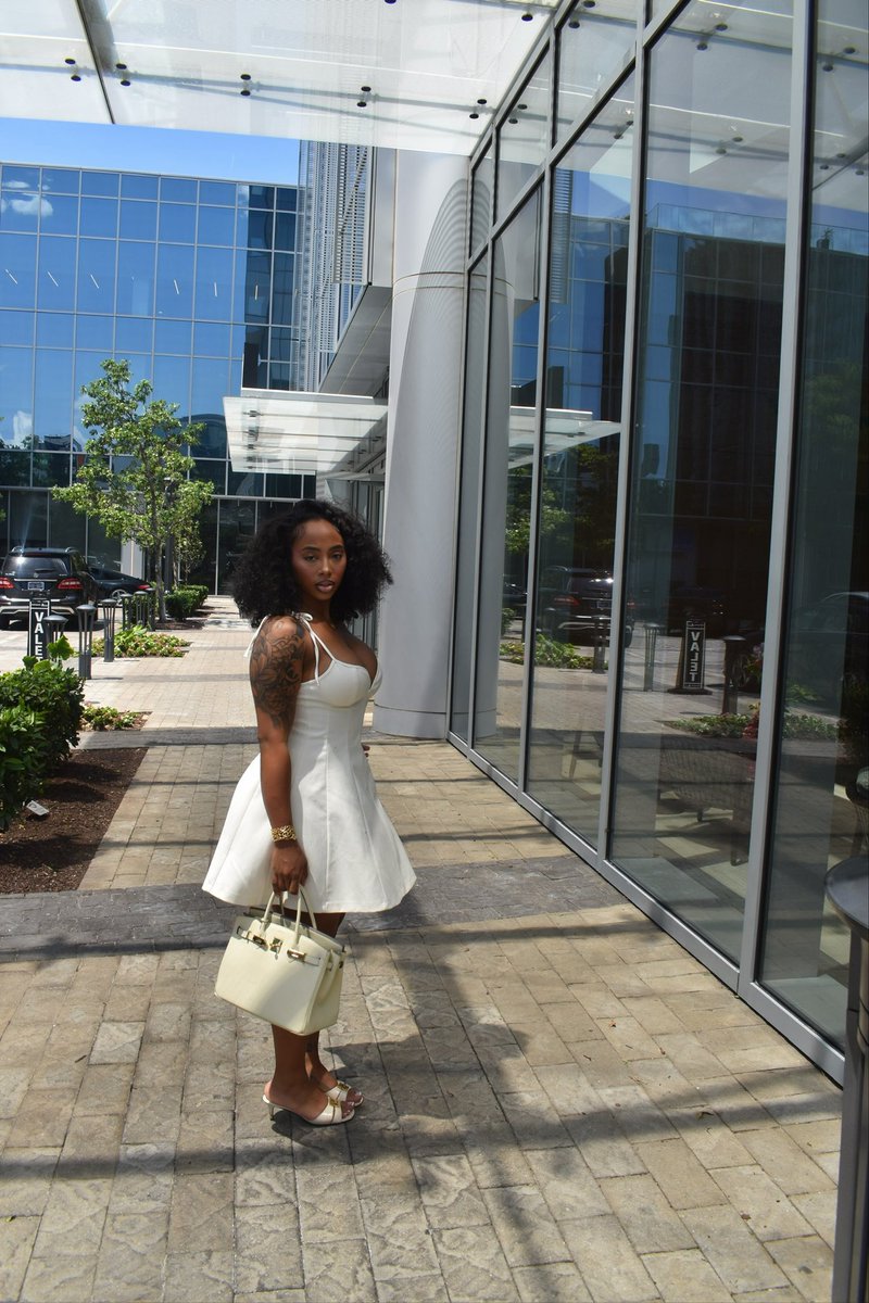 Kennedyylewis_'s tweet photo. I was born pretty, I’ve been pretty, I stay pretty https://t.co/8QXLebzXnM