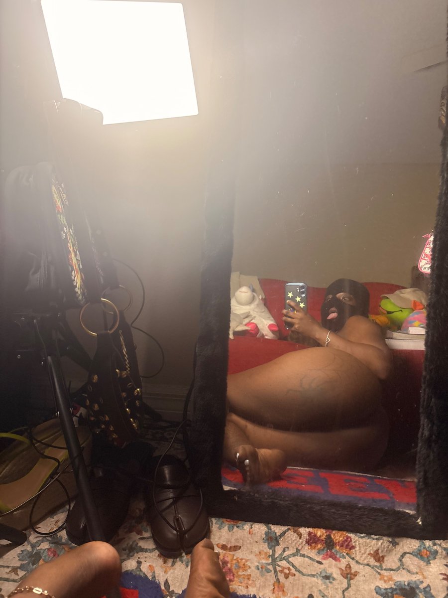 PrettyTittieMeeks tweet media