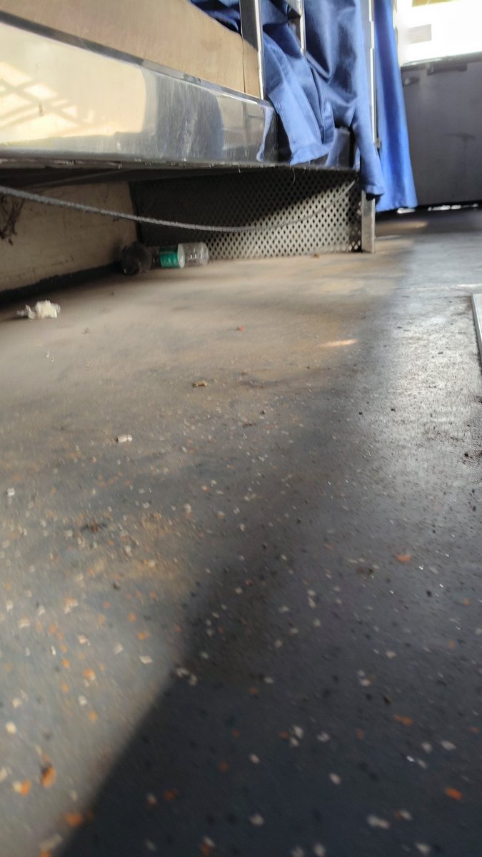 NShankar89's tweet photo. @arasubus @CMOTamilnadu @TNDIPRNEWS Kindly consider vacuum cleaning SETC AC buses. I'm currently traveling in an AC sleeper that is full of sand and dust. The government spends a lot of money on these buses, let's keep them clean to ensure a longer service life! 🚌 @TamilanParthib1 @actorvijay https://t.co/7dHlBtit0P