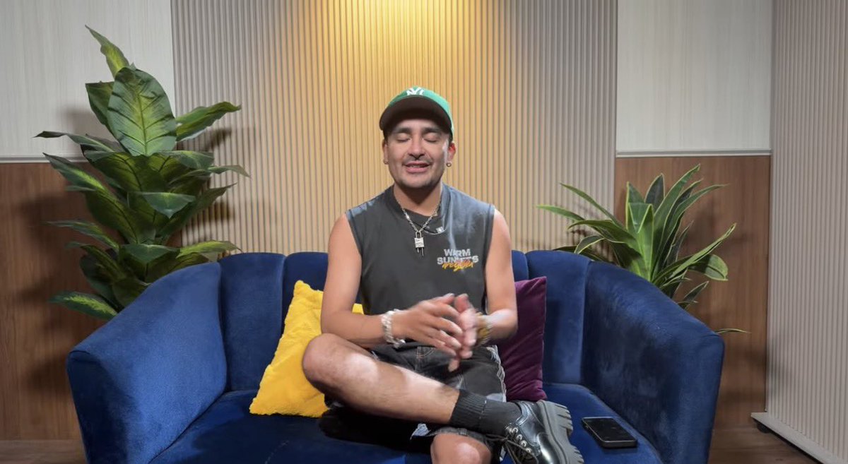 oswaldomujica's tweet photo. Turbulence retiró de su canal de YouTube, TODOS los videos en los que aparece Héctor (Momo) Guzmán, ya que no pudieron llegar a un acuerdo con Momo. “Traté de defender el trabajo”. 
✨Se cerró el portal✨ https://t.co/7am5wIWhxu