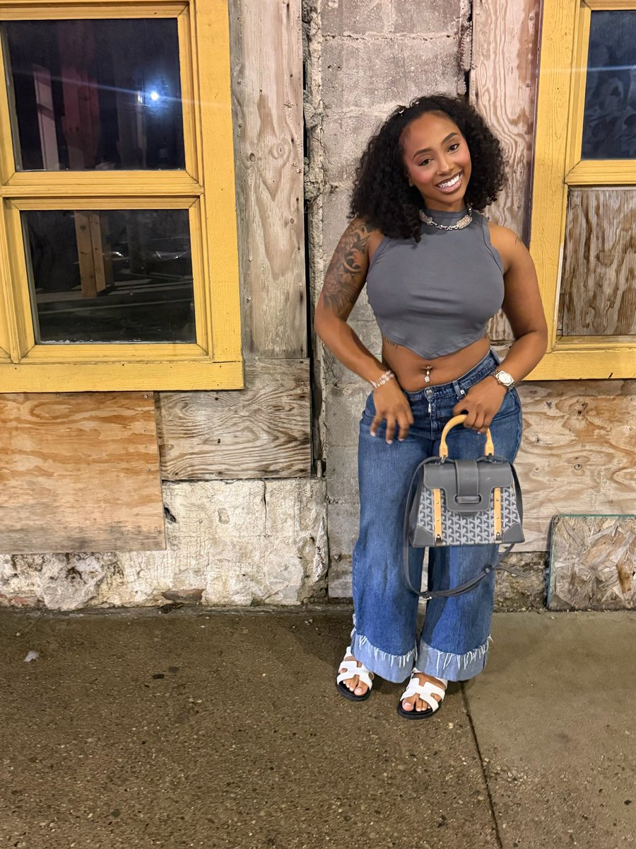 Kennedyylewis_'s tweet photo. He love him some me, I love me some me too. https://t.co/7i6l2A8eQQ